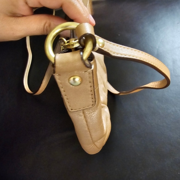 Coach Rose Gold Leather Crossbody EUC - Picture 7 of 16